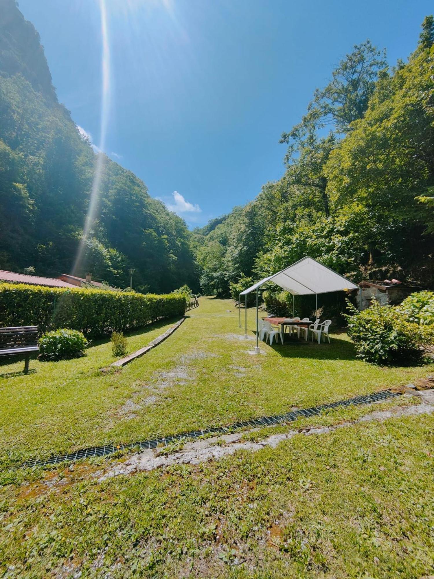Casa Vacanze Il Boscaccio "Casa Massimo" Fornovolasco Luaran gambar
